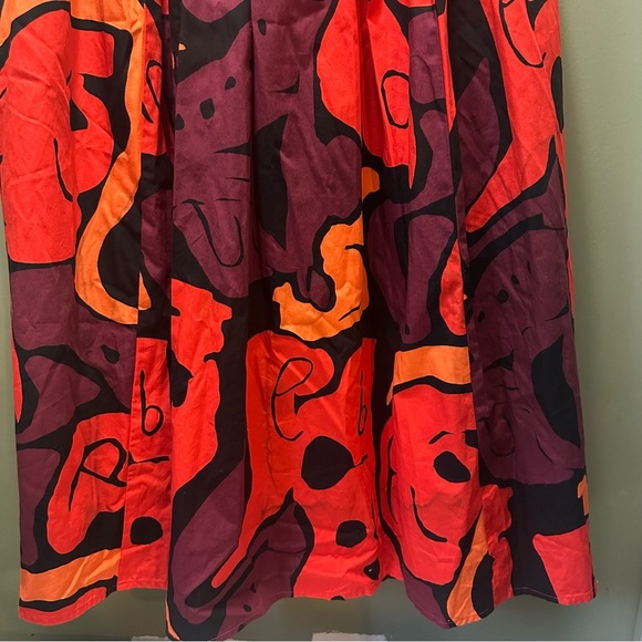 Vibrant Abstract Maxi Skirt in Red and Purple - Picture 5 of 12